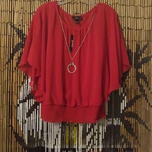 NWT Red flutter sleeve blouse w removable necklace